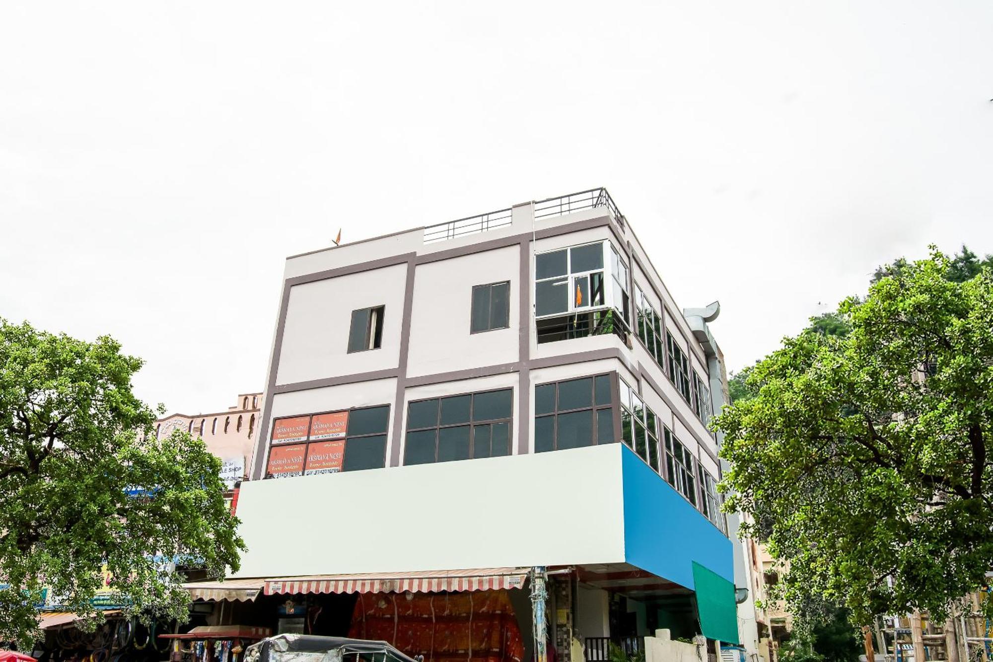 Oyo62037阿克沙雅巢穴酒店 Vijayawāda 外观 照片